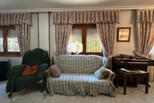 Z drugiej ręki - Villa -
Torrevieja - Costa Blanca