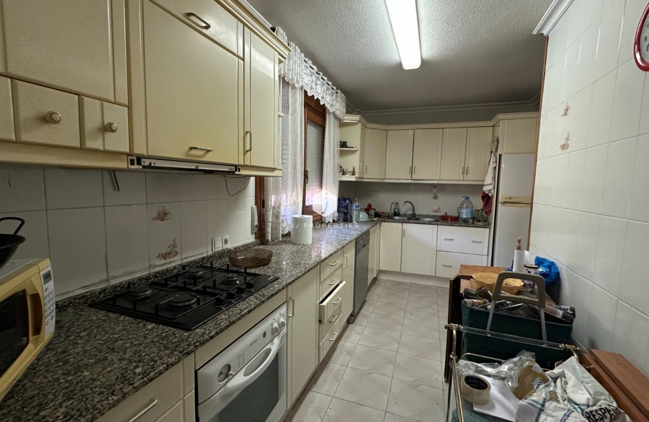 Z drugiej ręki - Villa -
Torrevieja - Costa Blanca