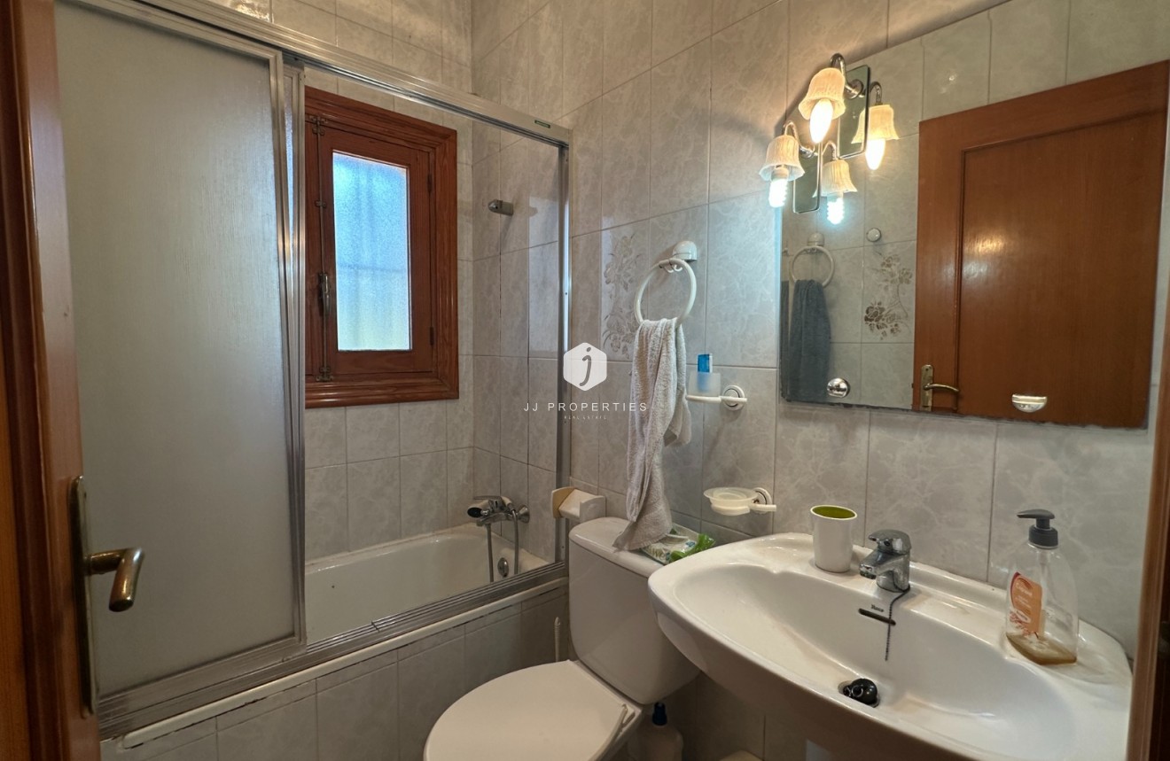 Z drugiej ręki - Villa -
Torrevieja - Costa Blanca