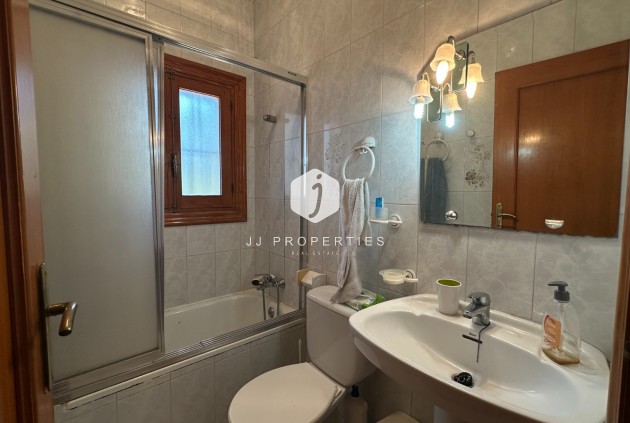 Z drugiej ręki - Villa -
Torrevieja - Costa Blanca