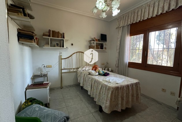Z drugiej ręki - Villa -
Torrevieja - Costa Blanca