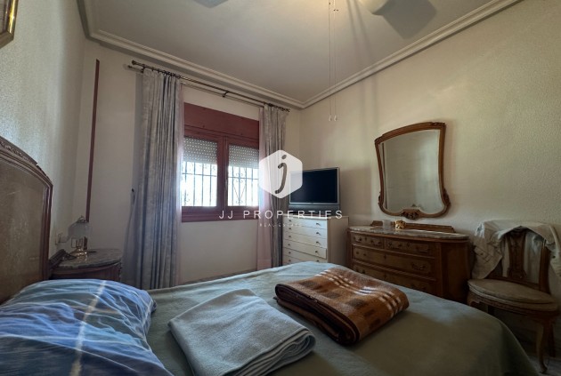 Z drugiej ręki - Villa -
Torrevieja - Costa Blanca