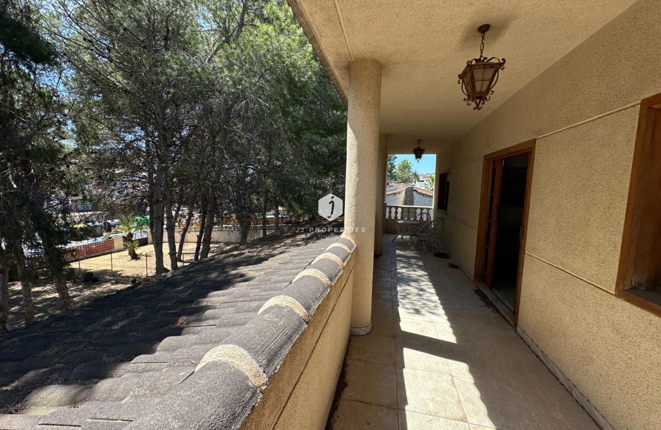 Z drugiej ręki - Villa -
Torrevieja - Costa Blanca