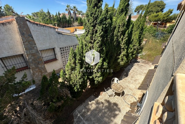 Z drugiej ręki - Villa -
Torrevieja - Costa Blanca
