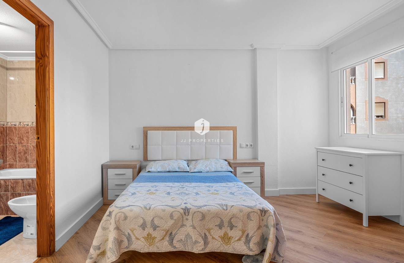 Segunda mano - Apartamento / piso -
Torrevieja - Costa Blanca