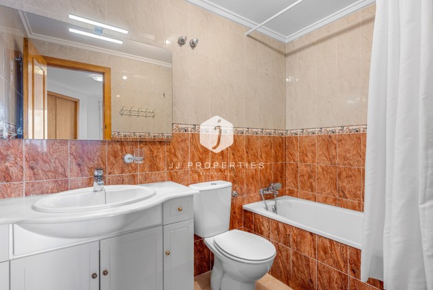 Segunda mano - Apartamento / piso -
Torrevieja - Costa Blanca