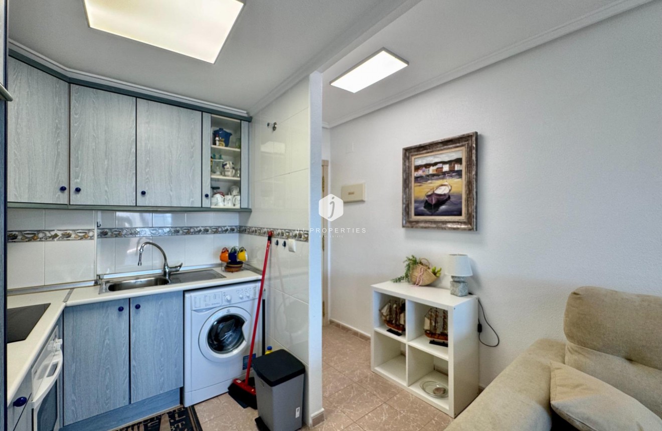 Resale - Apartment / flat -
Torrevieja - Gaspar Perrelló