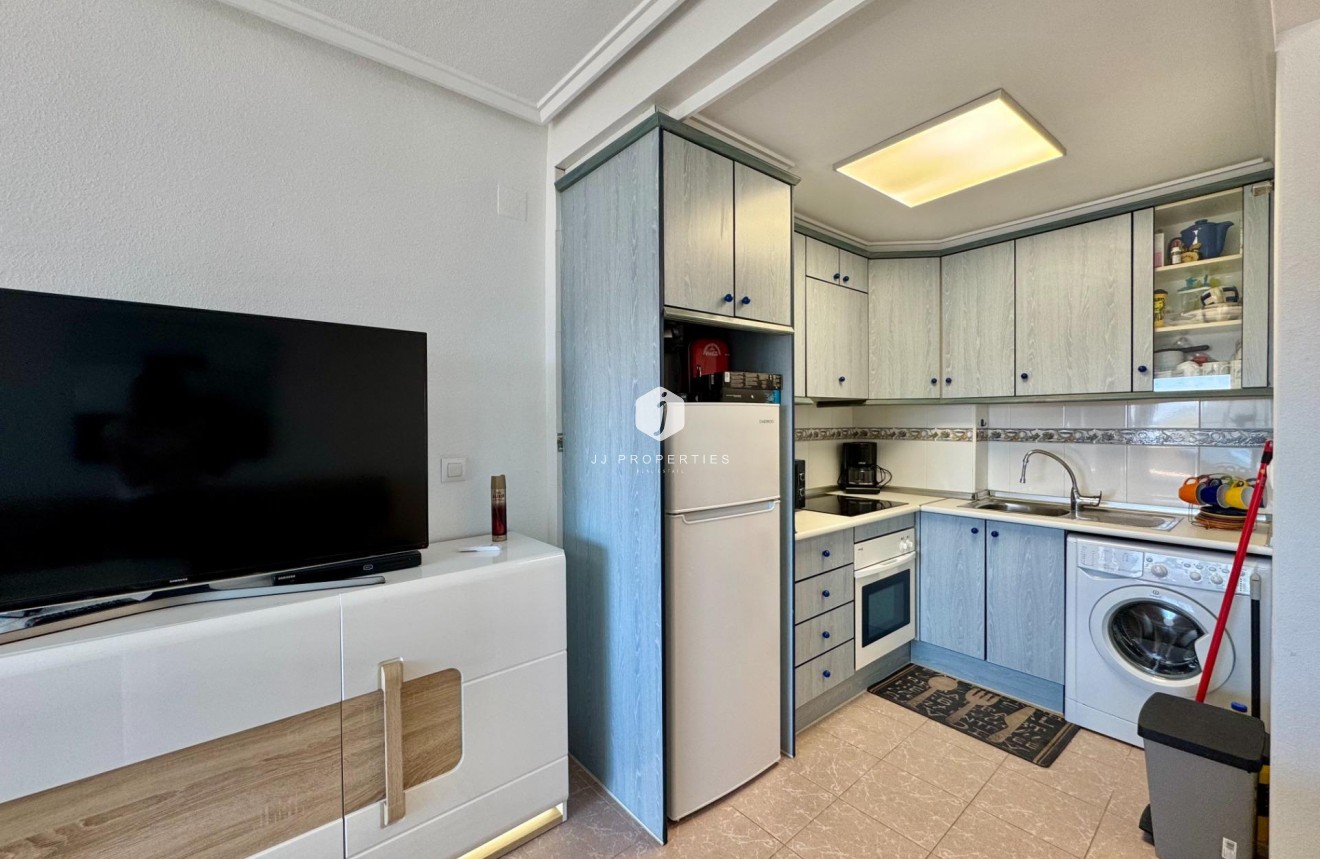Resale - Apartment / flat -
Torrevieja - Gaspar Perrelló