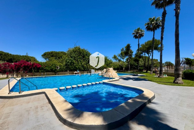 Resale - Apartment / flat -
Torrevieja - Gaspar Perrelló