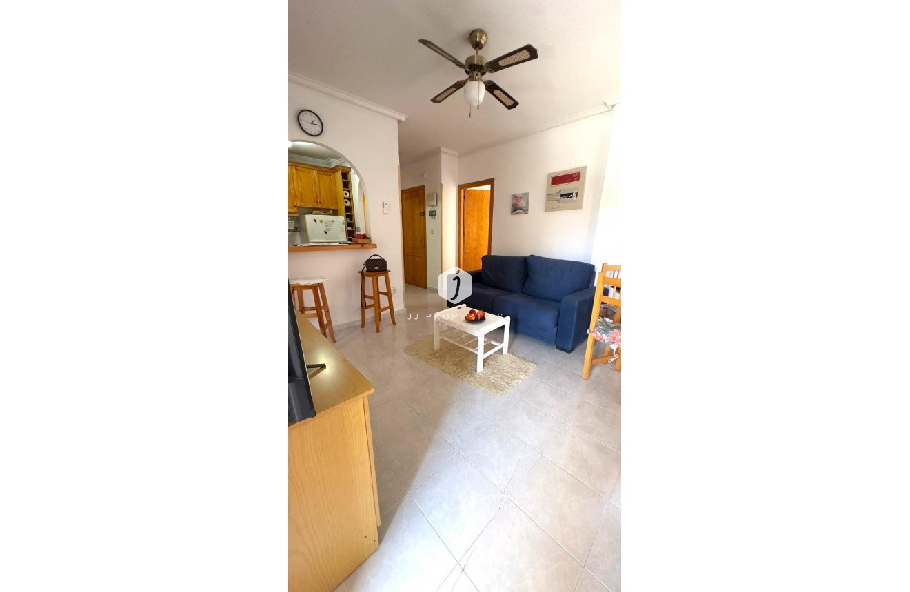 Resale - Apartment / flat -
Torrevieja - Acequion
