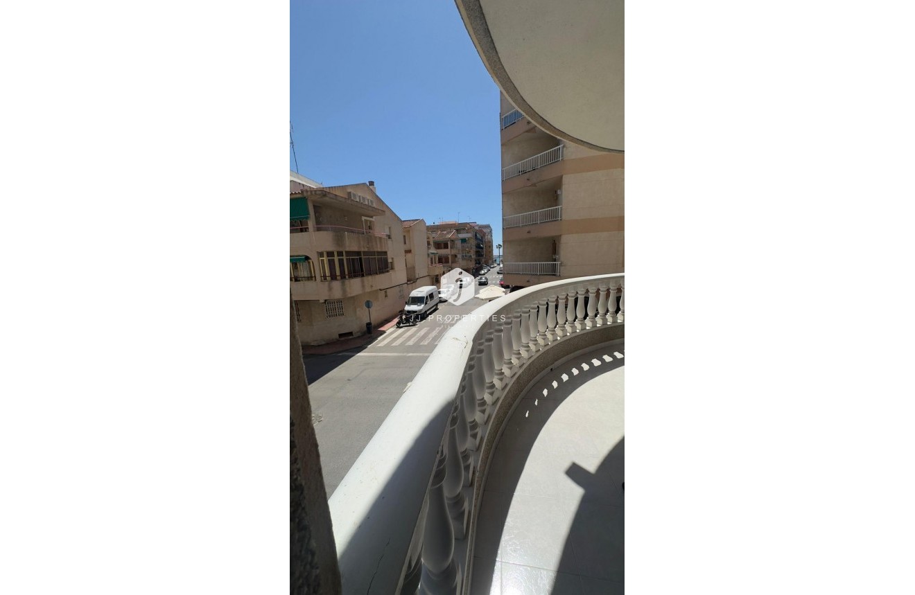 Resale - Apartment / flat -
Torrevieja - Acequion