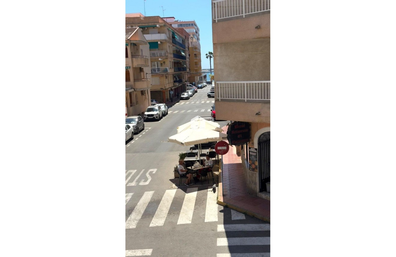 Resale - Apartment / flat -
Torrevieja - Acequion