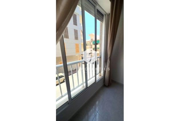 Resale - Apartment / flat -
Torrevieja - Acequion