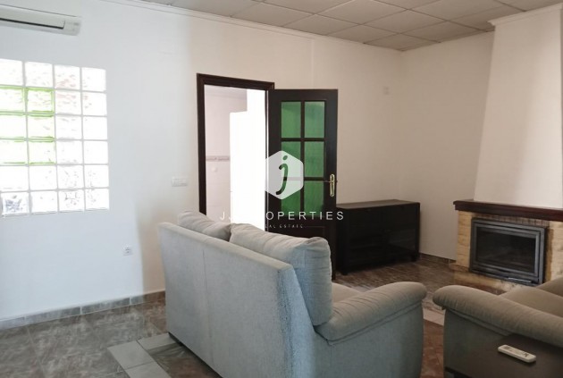 Segunda mano - Chalet -
Los Montesinos - PUEBLO CENTRO