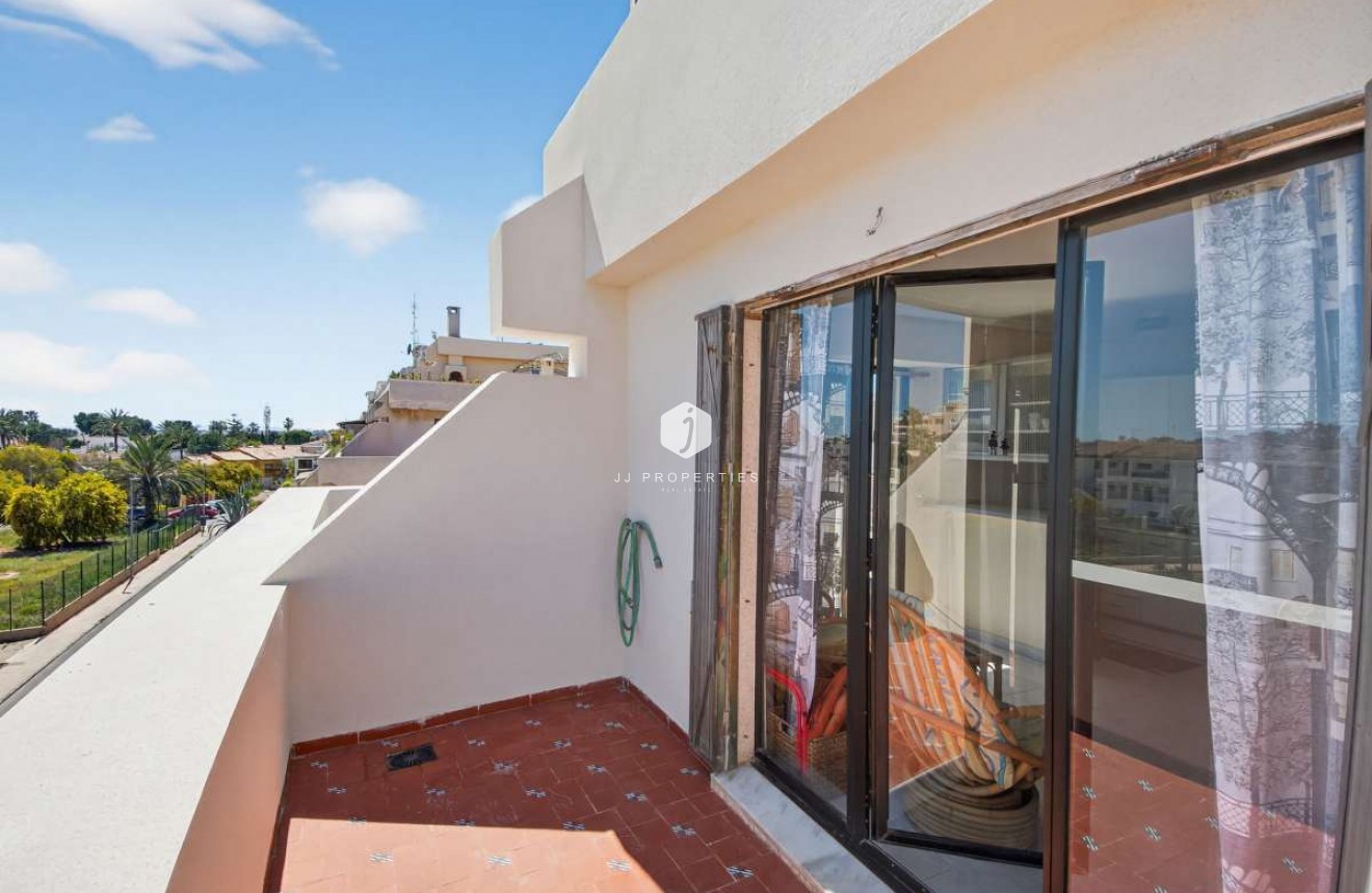 Tweedehands - Appartement / flat -
Punta Prima - Costa Blanca