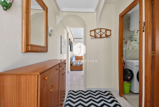 Tweedehands - Appartement / flat -
Punta Prima - Costa Blanca