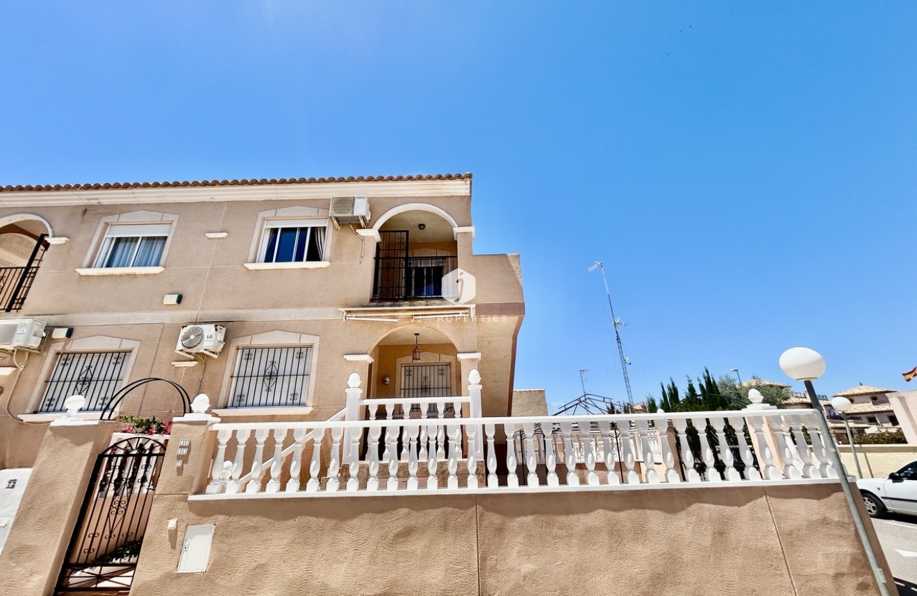 D'occasion - Attique -
La Zenia - Costa Blanca