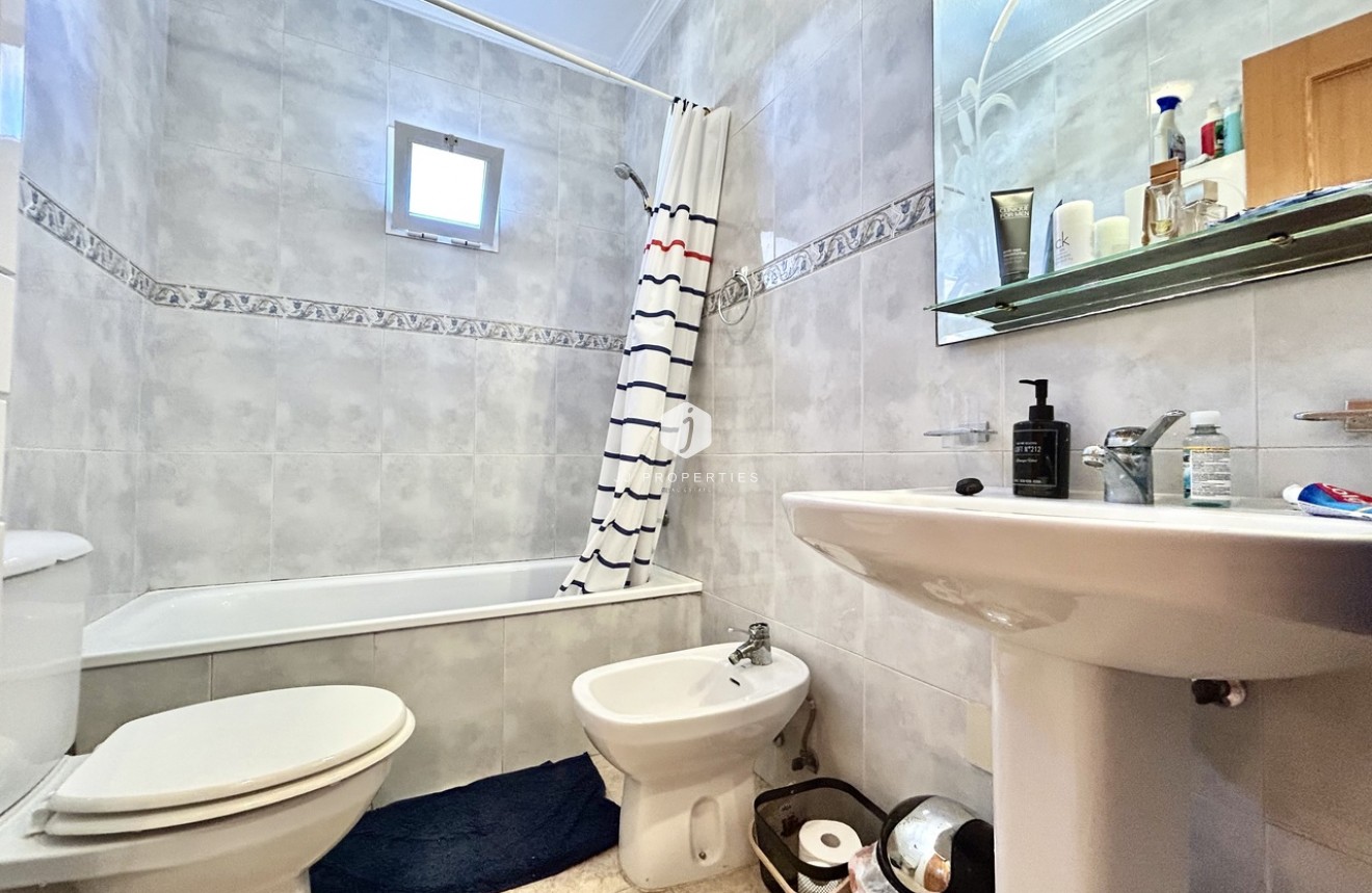 D'occasion - Attique -
La Zenia - Costa Blanca