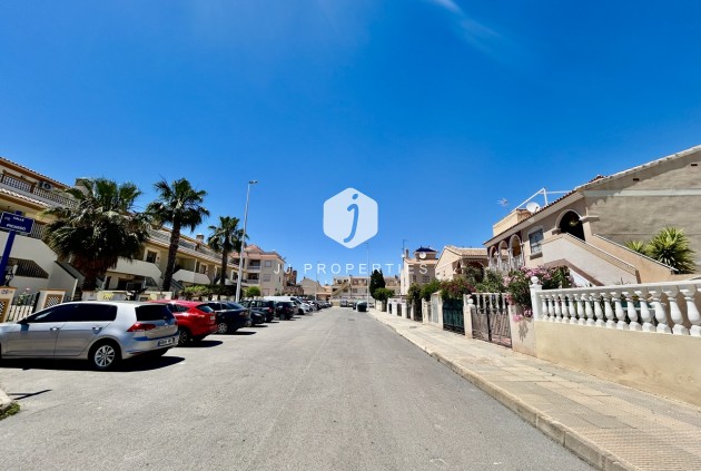 D'occasion - Attique -
La Zenia - Costa Blanca