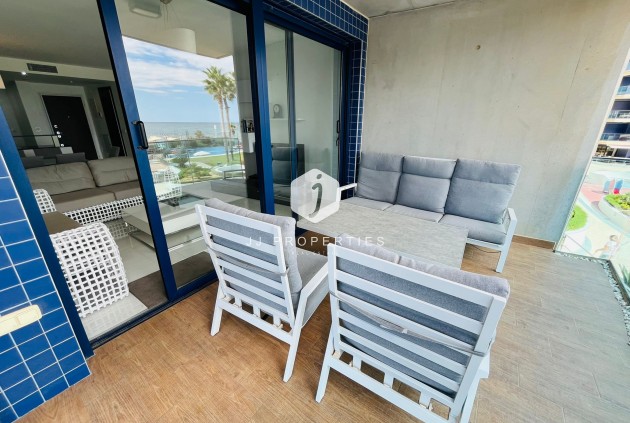 Resale - Apartment / flat -
Punta Prima - Costa Blanca