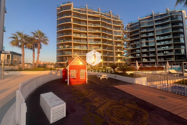 Resale - Apartment / flat -
Punta Prima - Costa Blanca
