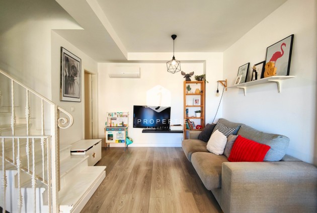 Resale - Chalet -
Guardamar del Segura - Costa Blanca
