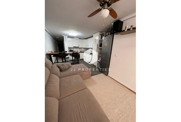 D'occasion - Appartement -
Torrevieja - Centro
