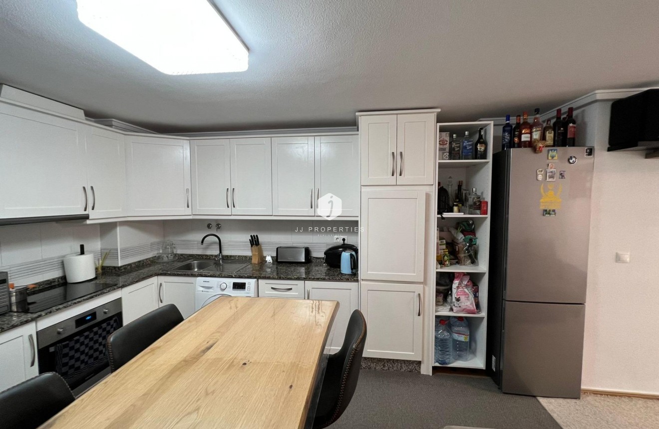 D'occasion - Appartement -
Torrevieja - Centro