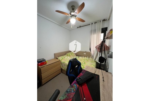 D'occasion - Appartement -
Torrevieja - Centro