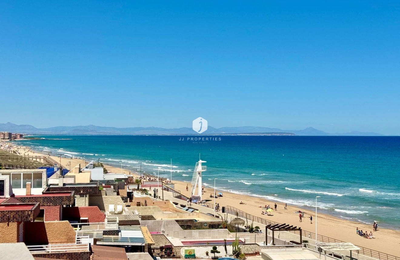 Z drugiej ręki - Mieszkanie w bloku -
Torrevieja - Torre la mata
