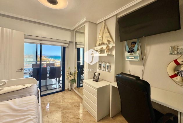 Z drugiej ręki - Mieszkanie w bloku -
Torrevieja - Torre la mata