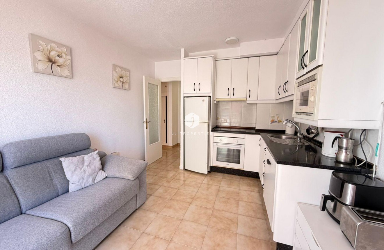 Tweedehands - Appartement / flat -
Torrevieja - Centro