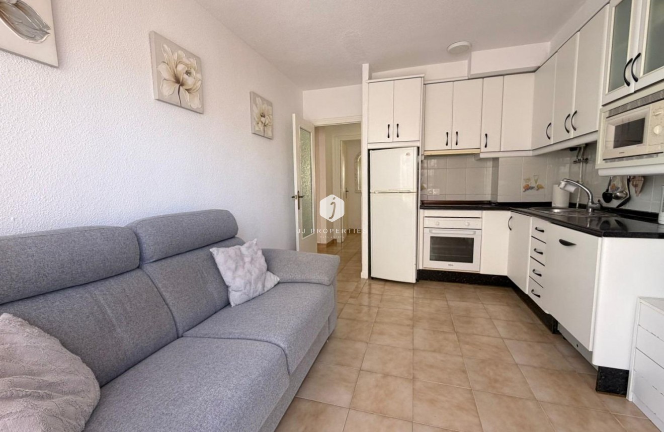 Tweedehands - Appartement / flat -
Torrevieja - Centro