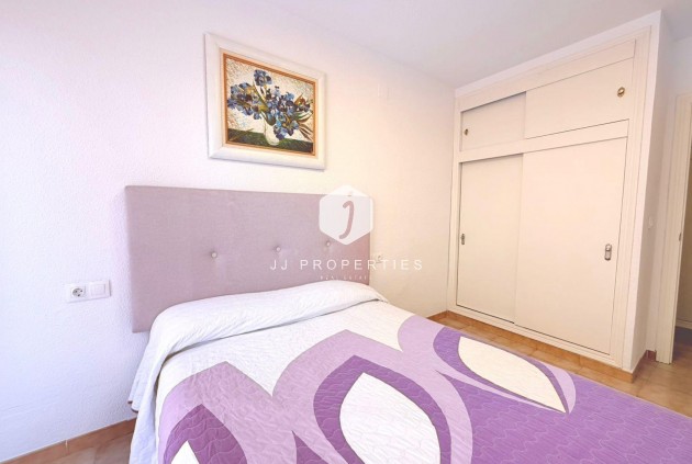 Tweedehands - Appartement / flat -
Torrevieja - Centro