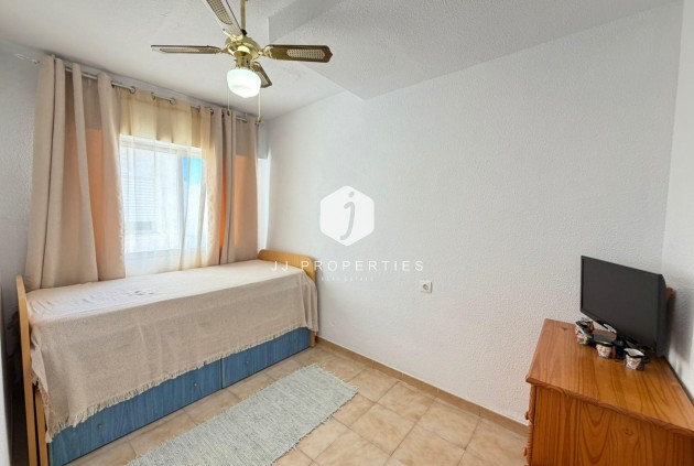 Tweedehands - Appartement / flat -
Torrevieja - Centro