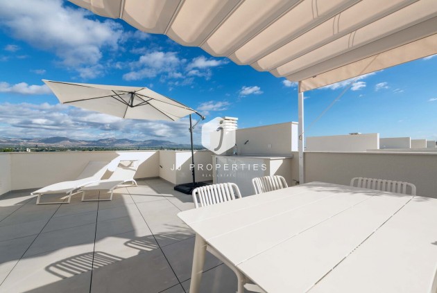 Resale - Villa -
Cox - Costa Blanca