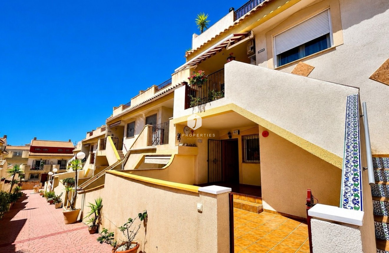 Aus zweiter Hand - Wohnung -
La Zenia - Costa Blanca