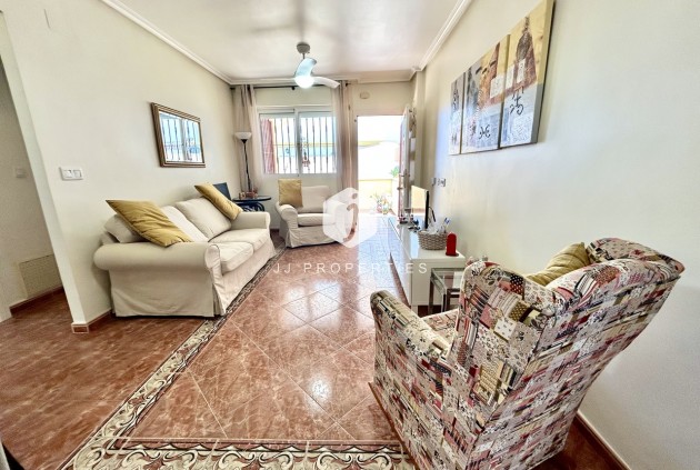 Aus zweiter Hand - Wohnung -
La Zenia - Costa Blanca