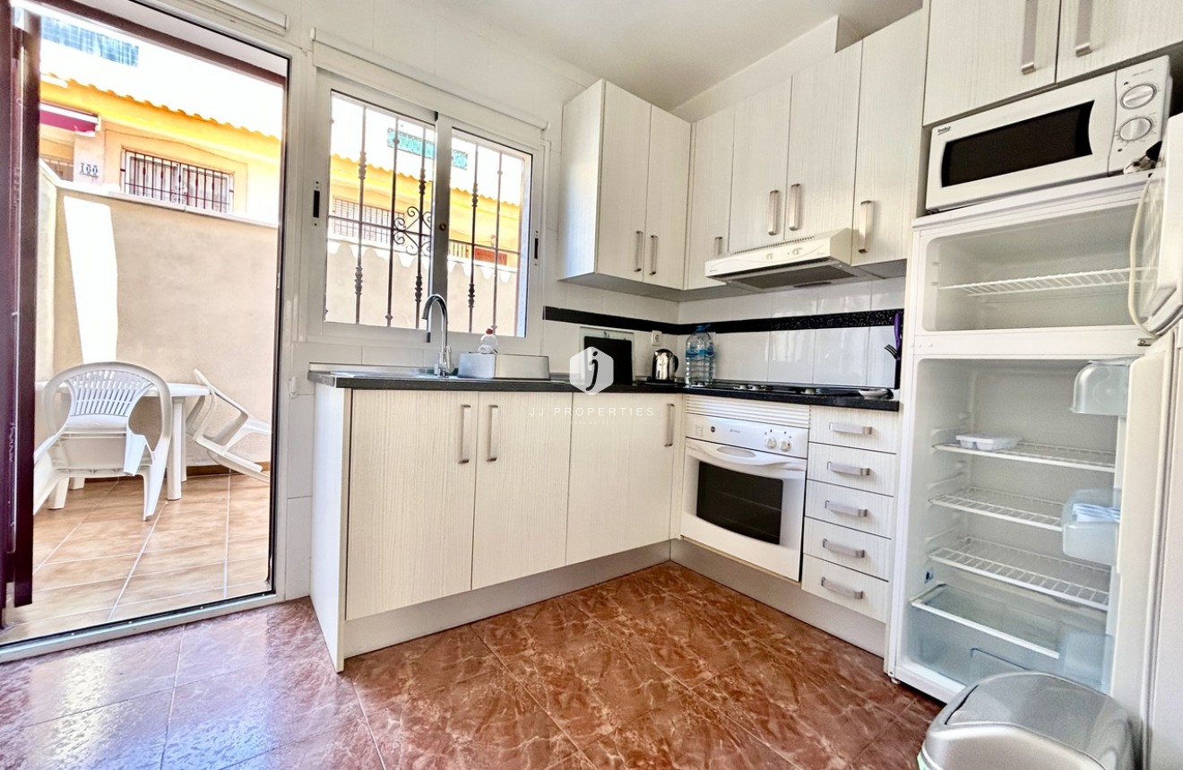Aus zweiter Hand - Wohnung -
La Zenia - Costa Blanca