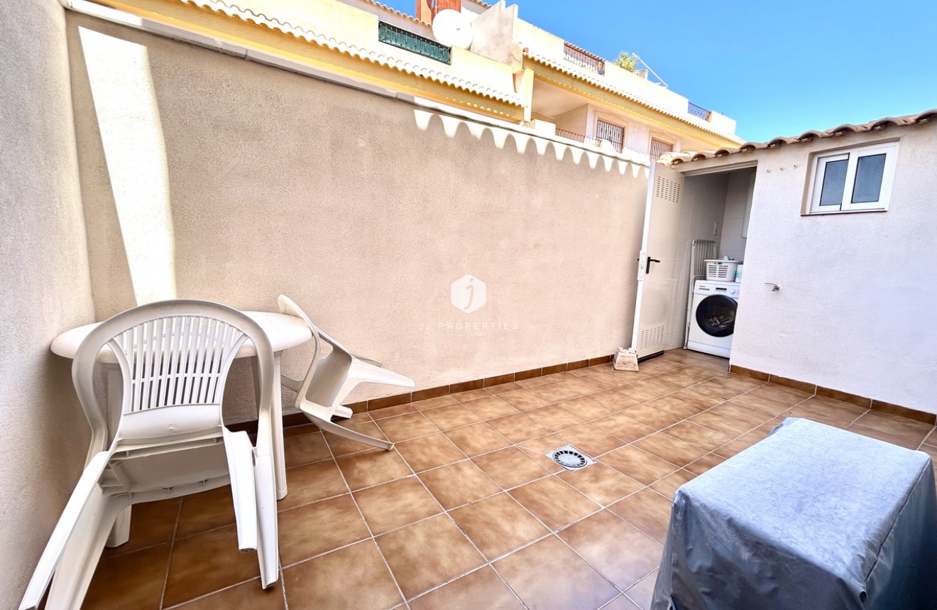 Aus zweiter Hand - Wohnung -
La Zenia - Costa Blanca