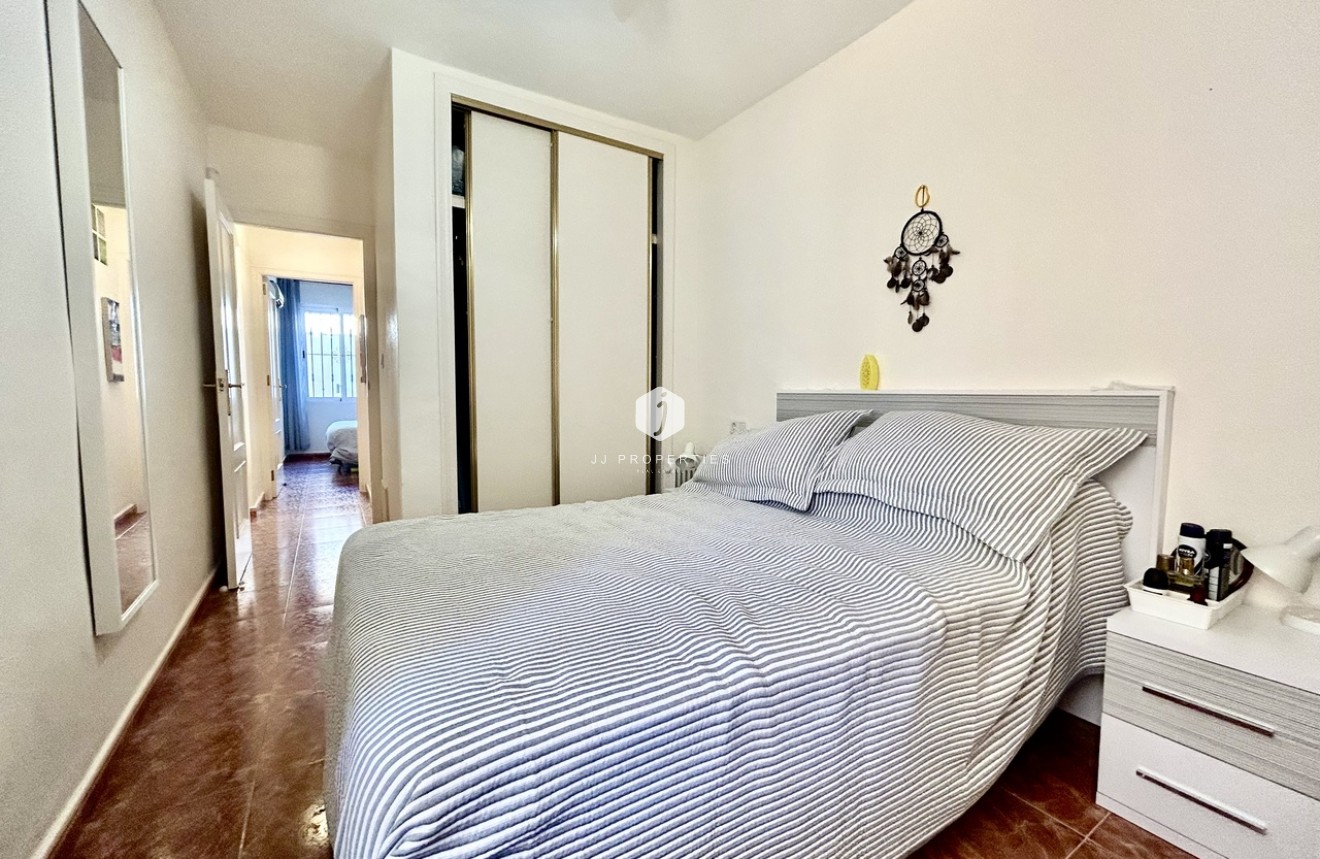 Aus zweiter Hand - Wohnung -
La Zenia - Costa Blanca