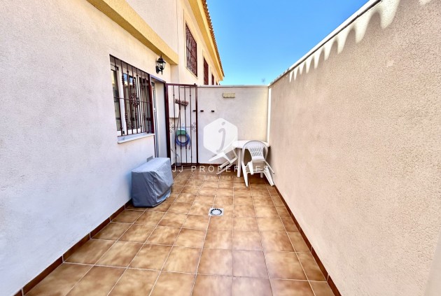 Aus zweiter Hand - Wohnung -
La Zenia - Costa Blanca