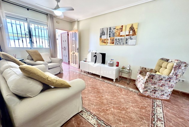 Aus zweiter Hand - Wohnung -
La Zenia - Costa Blanca