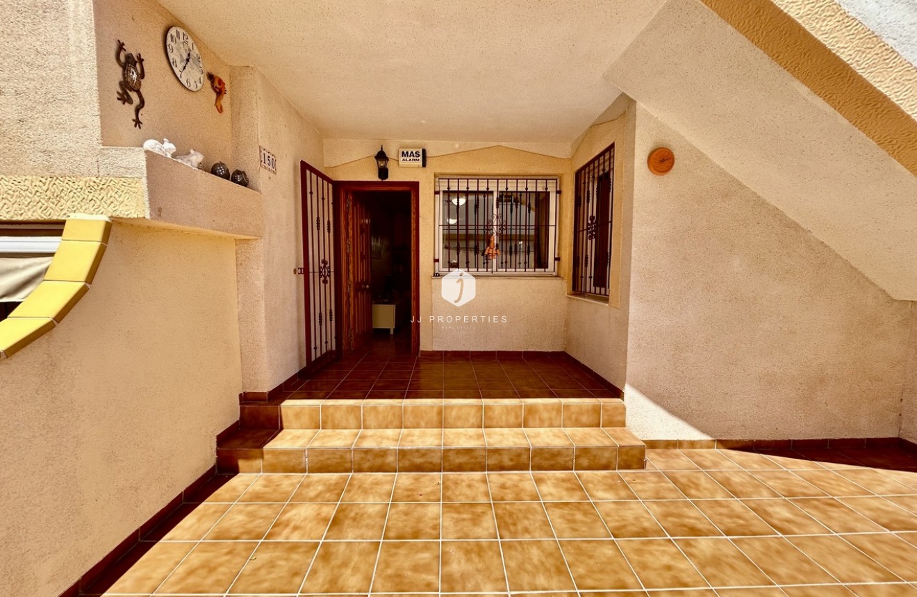 Aus zweiter Hand - Wohnung -
La Zenia - Costa Blanca