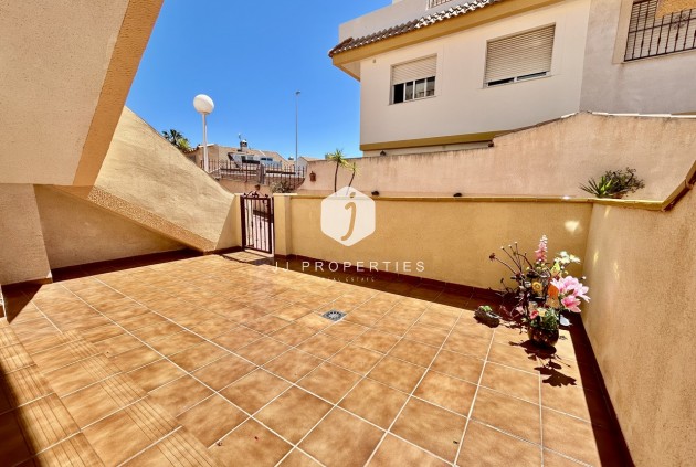 Aus zweiter Hand - Wohnung -
La Zenia - Costa Blanca
