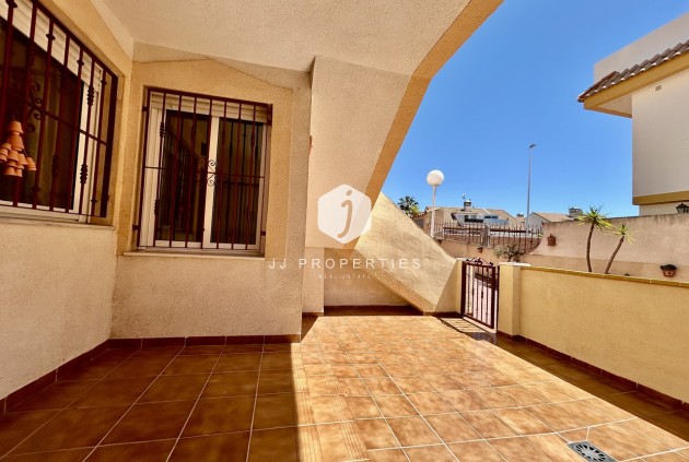 Aus zweiter Hand - Wohnung -
La Zenia - Costa Blanca