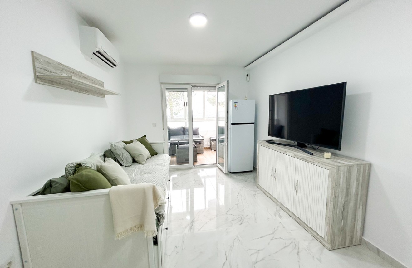 Resale - Apartment / flat -
Ciudad Quesada - Costa Blanca