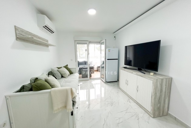 Resale - Apartment / flat -
Ciudad Quesada - Costa Blanca