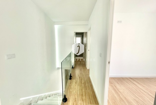 Tweedehands - Chalet -
Daya Vieja - Costa Blanca