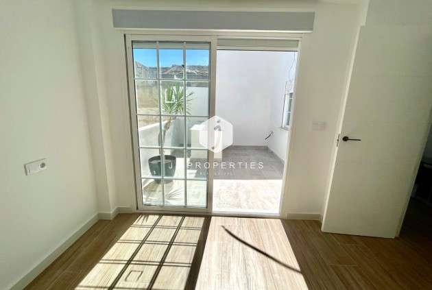 Tweedehands - Chalet -
Daya Vieja - Costa Blanca